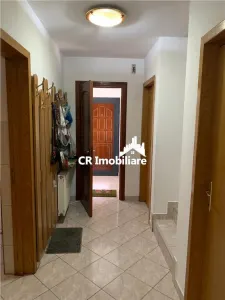 Vila  de vanzare 6 camere Iancu Nicolae - foto 4
