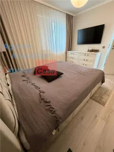 Revanzare, fara TVA: Apartament 3 camere, bloc nou, zona semicentrala - foto 2