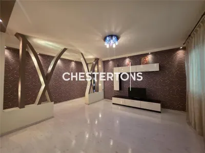 Apartament 3 camere , super renovat, dr Taberei zona Postei . - foto 12