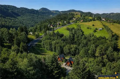 In incantare peisagistica,rafinata cabana, echipata,Moieciu,Bran,Brasov - foto 7