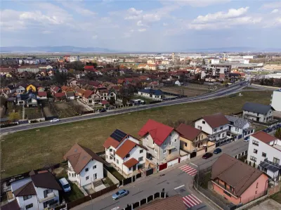 Casa spatioasa cu etaj si curte în Ghimbav - foto 6