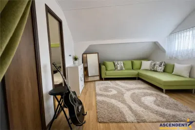 Film&3D!Casa armonioasa,doua intrari,foisor, locuri parcare,Sancraiu de Mures - foto 5
