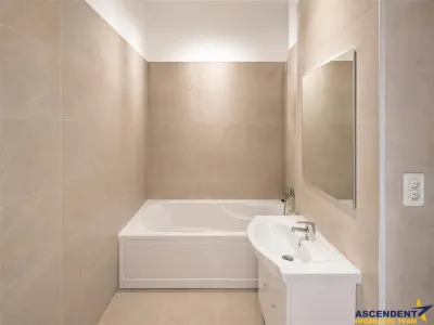 Rezidenta cu: dormitor, dressing, living cu bucatarie, incalzire pardoseala, terasa, - foto 5