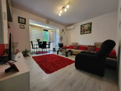 3 CAMERE DECOMANDAT + 2 PARCARI + 30MP CURTE(PROPRIETATE) - foto 4