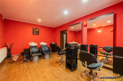 Casa pretabila: rezidential/ comercial/ servicii  Central, Fagaras - foto 5