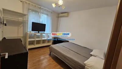 Apartament 3 camere decomandat Teiul Doamnei - foto 3