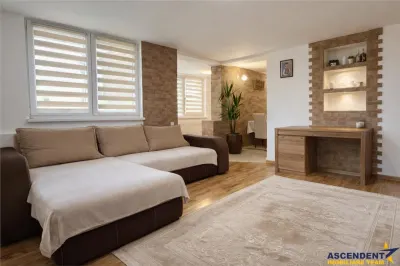 Casa eleganta, curte amenajata, garaj, Brancovenesti, Mures - foto 17