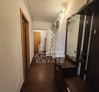 Apartament de vanzare,3 camere si 2 bai,etaj intermediar,zona Aradului - foto 9