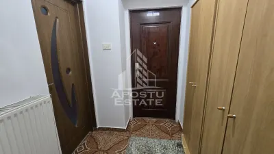Apartament de vanzare cu 2 camere, centrala proprie, zona Ronat - foto 5