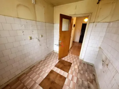 H-4 CAMERE  FIX LANGA METROU, SCOALA SI PARC - foto 13