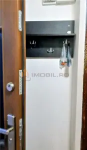 Apartament 2 camere Decomandat Alexandru cel Bun - foto 2