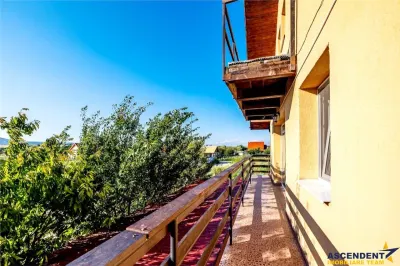 Vila luminoasa, curte individuala, priveliste panoramica spre munti, Harman, Brasov - foto 13