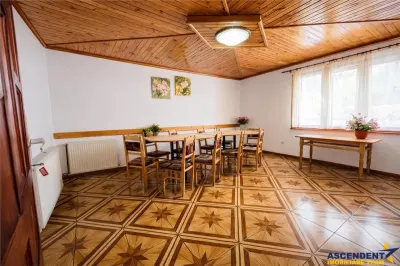 Rezidential/ Pensiune in decor de poveste,  Moieciu, Bran, Brasov - foto 4