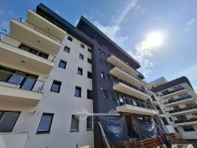 Apartament tip penthouse de vanzare in Iasi, Galata, 181,23 mp - foto 11