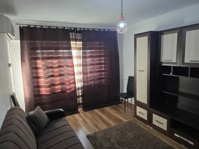 Apartament de inchiriat , 3 camere, zona Ultracentrala-Iasi - Iasi