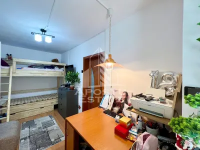 Apartament cu 2 camere de vanzare, etaj intermediar, zona Dacia - foto 6