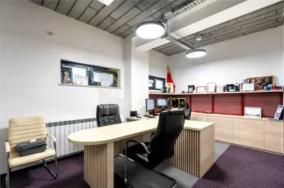 Office Premium de Inchiriat | 265 mp | La Suite Copou - foto 8