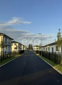 Casă Tip Duplex la Cheie – 120 mp Utili în Complex Rezidențial, lângă Târgoviște - foto 2