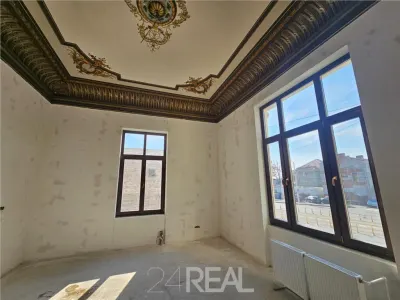 Vila Piata Unirii deosebita - foto 5