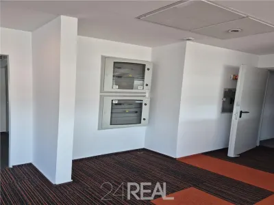 Inchiriere spatii de birouri in Rosetti Tower - foto 9
