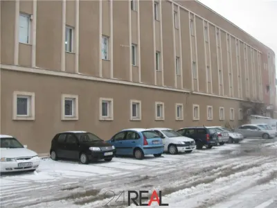 Inchirieri spatiu birou - 532 mp , terasa - foto 11