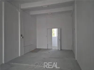 Inchiriere spatiu demisol pretabil depozitare/productie Baicului - foto 5