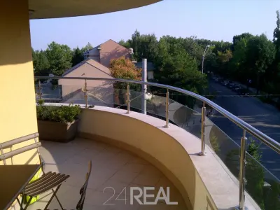 Inchiriere apartament pretabil rezidenta sau birou - foto 11