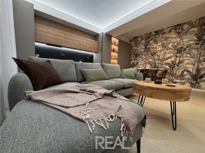 Apartament 2 camere - Cortina North - loc parcare - prima inchirere - Bucuresti