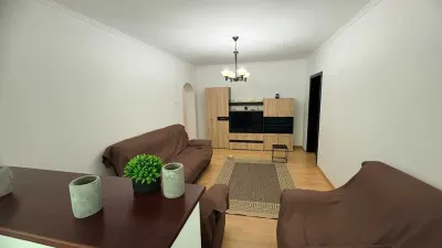 Apartament 4 camere | semidecomandat - 2 bai | Tătărași Flora |  580 € - Iasi