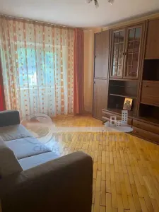 Apartament 3 camere decomandat, Păcurari, 71 mp, etaj 1, 2 băi – 140.000 € - Iasi