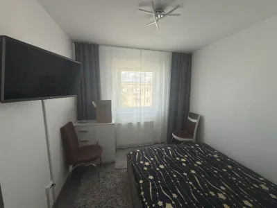 Apartament  2 camere Florilor renovat,76000 Euro - foto 5