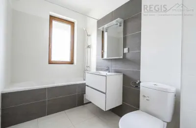 2 Camere la etaj 2 in bloc vila cu parcare si boxa, Coresi - foto 6
