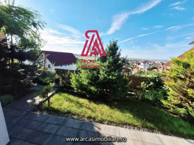 Refugiul Tau Exclusiv: Vila Superba de Vanzare cu  Panorama! - foto 16