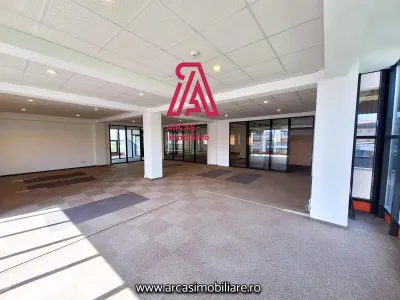 Imobil comercial de inchiriat P+3 -950 mp utili! - foto 4