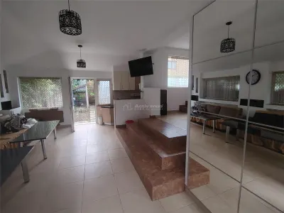 Casa 4 camere de vanzare/ inchiriat Gimnaziului finisaje premium - Targoviste