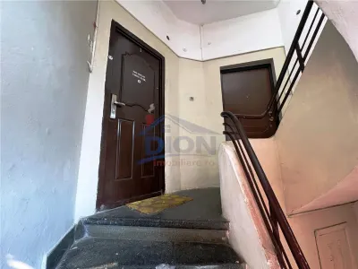 Unirii - Alba Iulia - Posta Vitan - 3 camere, etaj 1 - foto 10