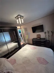 2 camere Mobilat si Utilat, Renovat - Independentei - foto 9
