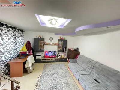 Casa  P+M de vanzare  zona Victoriei-Tulcea - foto 5
