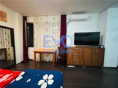 GARSONIERA DE INCHIRIAT, MOBILATA SI UTILATA, AER CONDITIONAT, CENTRU - foto 4