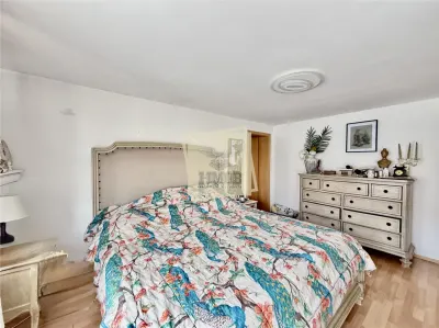 Casa moderna 6 camere 2 bai terasa garaj 654 mp teren Selimbar - foto 7