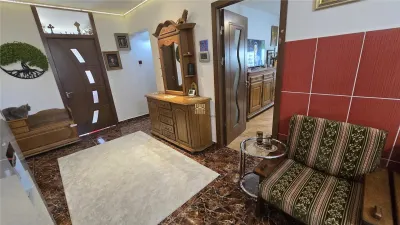 APARTAMENT 4 CAMERE DE VÂNZARE | BELVEDERE SUCEAVA | 100 MP UTILI | 2 BALCOANE | AC | COMISION 0 - foto 2