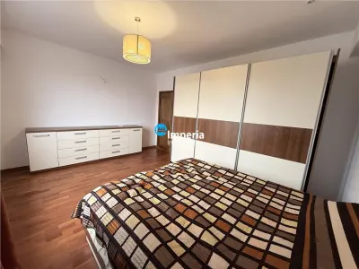 3 camere în inima orașului - foto 4