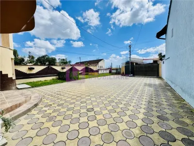 Apartament cu 3 camere premium | gradina 70 mp | Strand | - foto 7