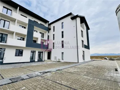 Apartament 3 camere | Doamna Stanca | 2 bai, 2 balcoane - foto 2