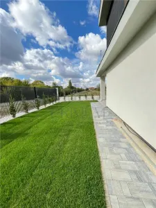 DUPLEX - Dumbravita - P+1 - 5 Camere - Zona excelenta - Finalizat - Pret + T.V.A - foto 19