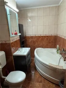 GIROCULUI | 3 CAM| DECOMANDAT | GARAJ | 2 BAI | 2 BALCOANE | ANVELOPAT | BOXA | ET.3 || - foto 6