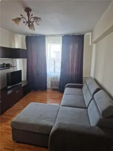 Gara - 2 Camere - 3 Balcoane - Etaj 4 cu LIFT - foto 2