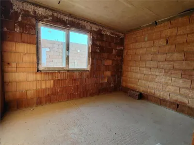 Duplex toate utilitatile - perete dublu - terasa acoperita - foto 4