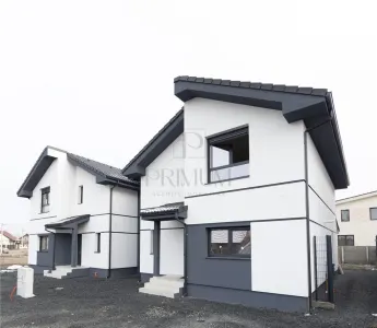 Duplex separat prin casa scarii - finisaje premium - compartimentare excelenta - foto 2