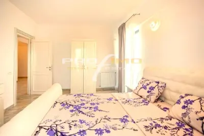 Statiunea Mamaia - Apartament 2 camere Cu vedere partiala la Mare si Lac - foto 8